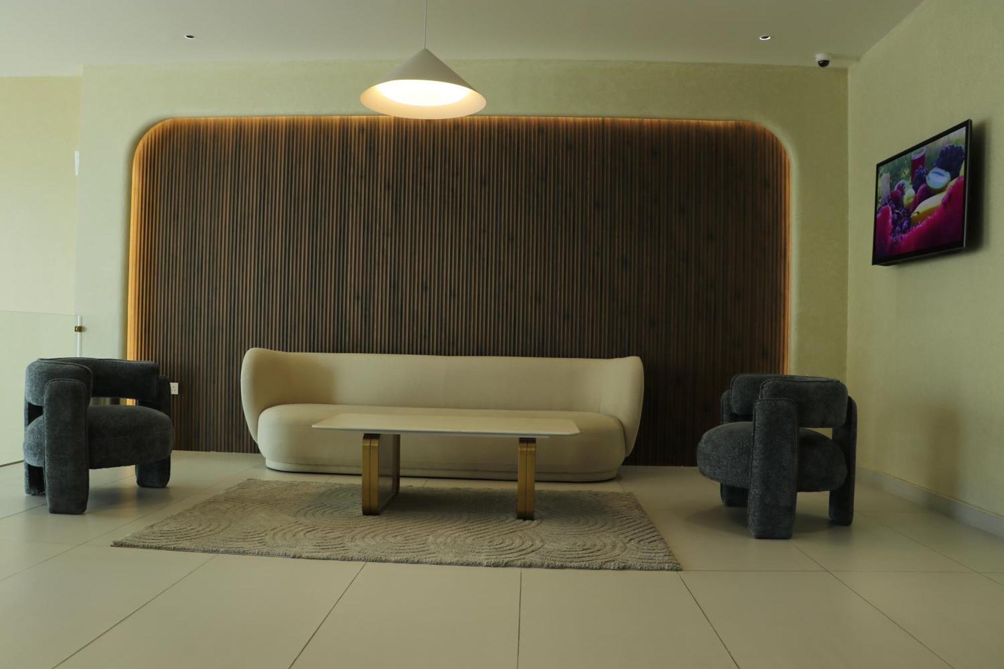 Jarzez Hotel Apartments Al Hail 세브 외부 사진