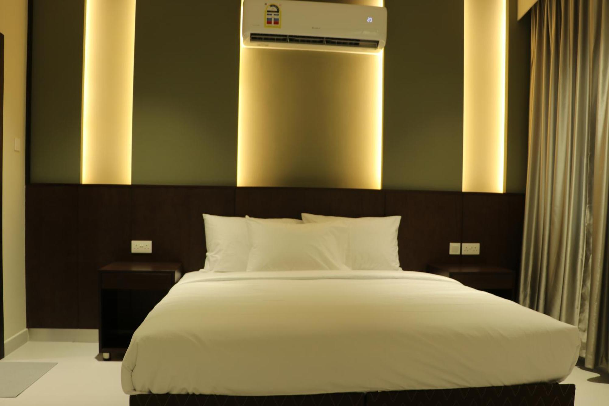 Jarzez Hotel Apartments Al Hail 세브 외부 사진